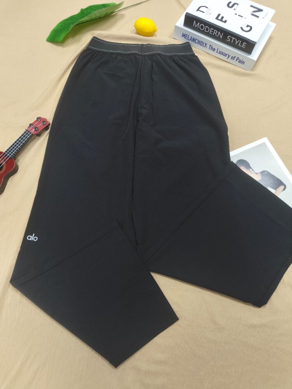 ALO Yoga Bestselling Black Suit Up Trouser NWT (Regular)🎳Daliy Office💻 - Picture 3 of 6